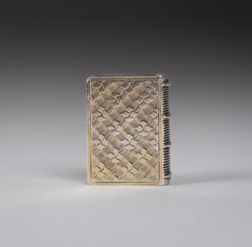 STERLING SILVER GILT BOOK VINAIGRETTE BY TAYLOR AND PERRY BIRMINGHAM 1831 - ADDITIONAL PHOTO 6