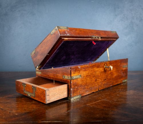 19TH CENTURY MAHOGANY CAMPAIGN WRITING SLOPE - ADDITIONAL PHOTO 1