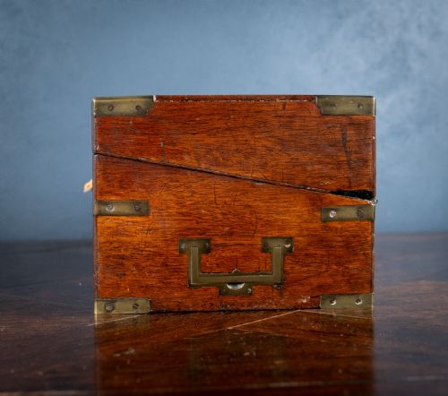 19TH CENTURY MAHOGANY CAMPAIGN WRITING SLOPE - ADDITIONAL PHOTO 7