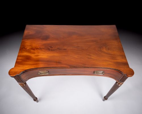 19TH CENTURY MAHOGANY INVERTED BOW FRONT SIDE TABLE - ADDITIONAL PHOTO 5