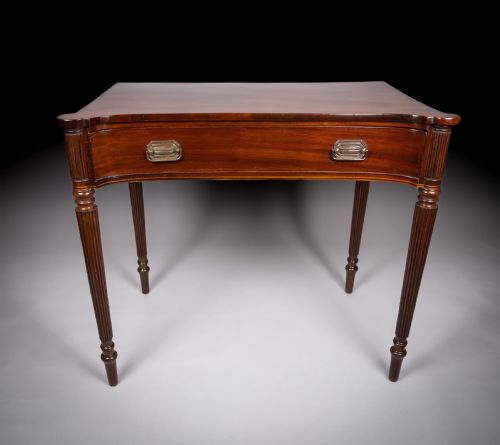 19TH CENTURY MAHOGANY INVERTED BOW FRONT SIDE TABLE - ADDITIONAL PHOTO 7