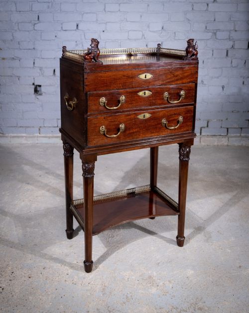 18TH CENTURY MAHOGANY CABINET ON STAND - ADDITIONAL PHOTO 1