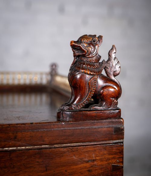 18TH CENTURY MAHOGANY CABINET ON STAND - ADDITIONAL PHOTO 6