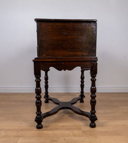 17TH CENTURY OAK BIBLE BOX ON LATER STAND - ADDITIONAL PHOTO 16