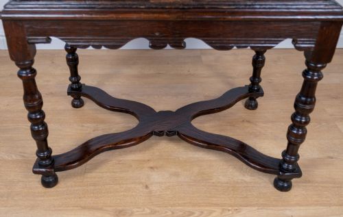 17TH CENTURY OAK BIBLE BOX ON LATER STAND - ADDITIONAL PHOTO 19