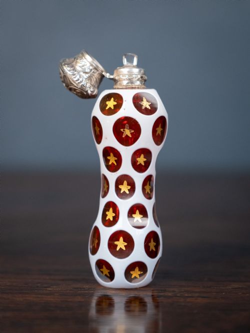 19th century bohemian ruby white glass silver scent bottle - CATEGORY: ANTIQUE GLASS - DATED 1860