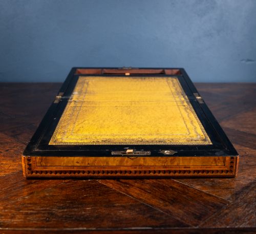 VICTORIAN WALNUT TUNBRIDGE WARE WRITING SLOPE - ADDITIONAL PHOTO 11