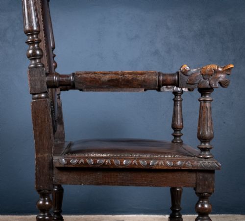 VICTORIAN GOTHIC REVIVAL OAK THRONE CHAIR - ADDITIONAL PHOTO 10