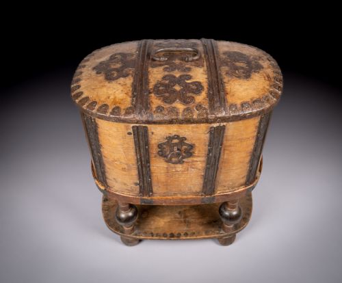 18TH CENTURY SWEDISH BENTWOOD PINE IRON STRONG BOX - ADDITIONAL PHOTO 2