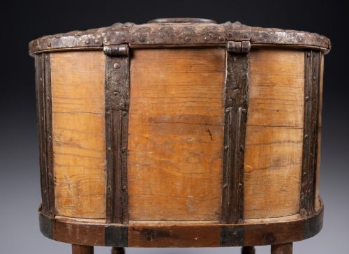 18TH CENTURY SWEDISH BENTWOOD PINE IRON STRONG BOX - ADDITIONAL PHOTO 11