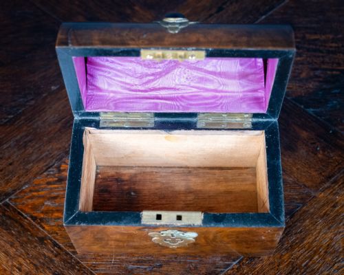VICTORIAN WALNUT AGATE CABOCHON CASKET BOX - ADDITIONAL PHOTO 11