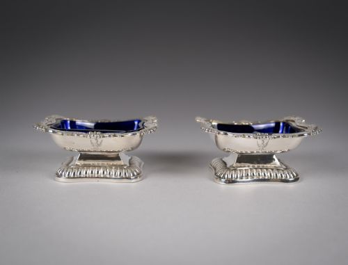GEORGE III SILVER PEDESTAL OPEN SALTS BY SAMUEL HENNELL JOHN TERRY 1814 - ADDITIONAL PHOTO 2