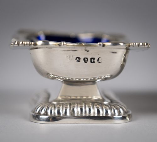 GEORGE III SILVER PEDESTAL OPEN SALTS BY SAMUEL HENNELL JOHN TERRY 1814 - ADDITIONAL PHOTO 6