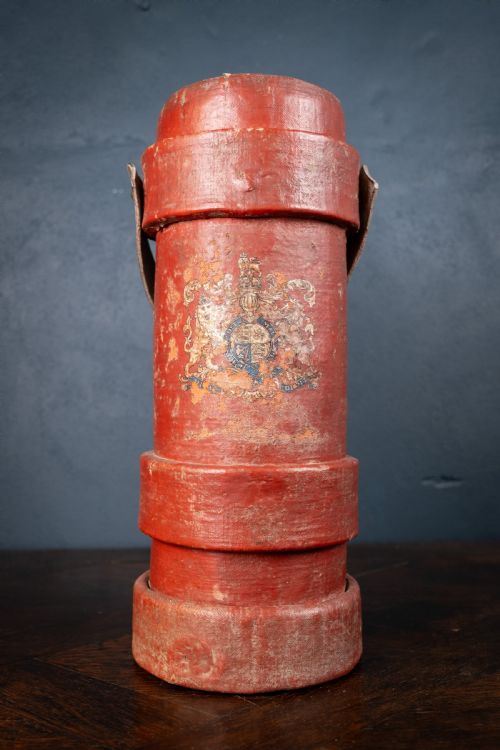 red royal coat of arms artillery shell case stick stand c1900 - CATEGORY: ANTIQUE MISCELLANEOUS - DATED 1900