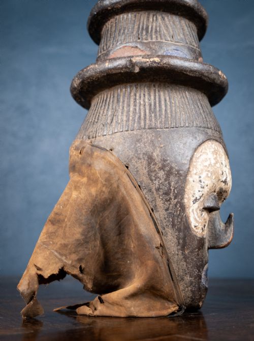 EARLY 20TH CENTURY YAKA INITIATION MASK D R CONGO - ADDITIONAL PHOTO 4