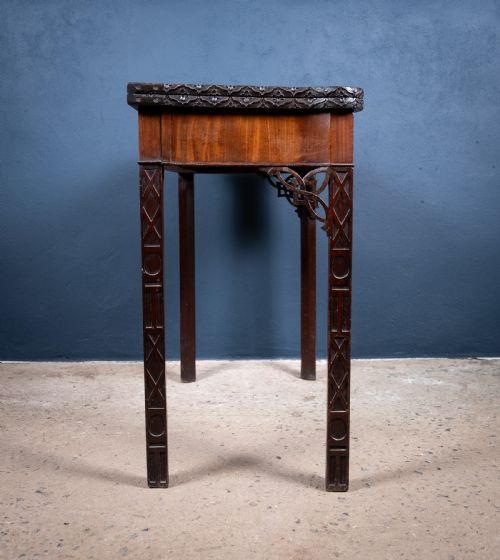 19TH CENTURY MAHOGANY CHINESE CHIPPENDALE STYLE CARD TABLE - ADDITIONAL PHOTO 7