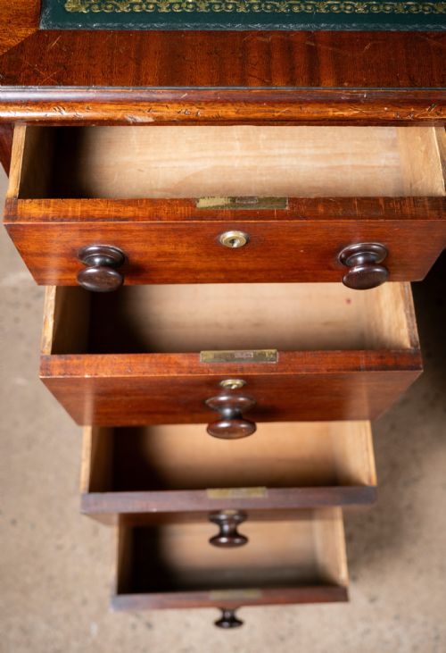 19TH CENTURY MAHOGANY ESTATE DESK C1860 - ADDITIONAL PHOTO 11