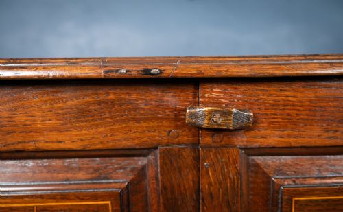 EARLY 18TH CENTURY OAK CUPBOARD MULE CHEST - ADDITIONAL PHOTO 9