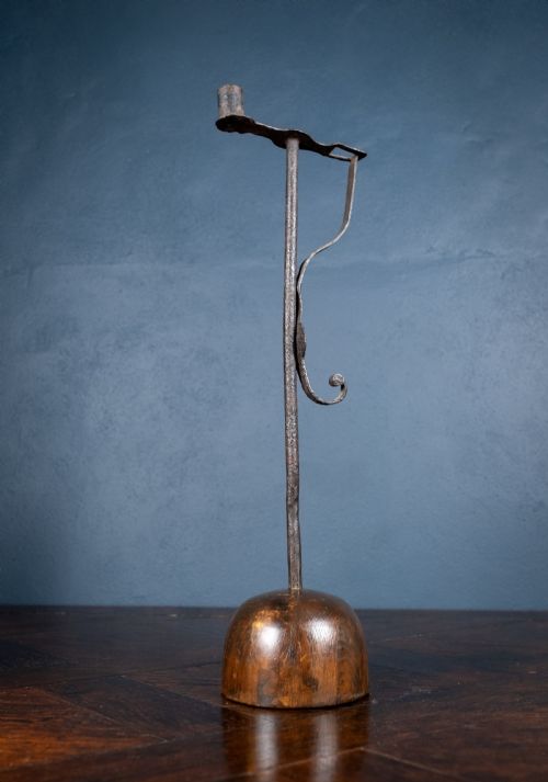 18th century wrought iron rush light - CATEGORY: ANTIQUE LIGHTING - DATED 18TH CENTURY