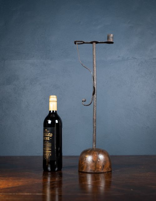 18TH CENTURY WROUGHT IRON RUSH LIGHT - ADDITIONAL PHOTO 1