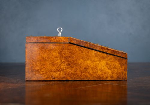 BETJEMANN SON WALNUT AND COROMANDEL WRITING SLOPE - ADDITIONAL PHOTO 6
