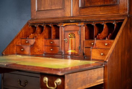 GEORGE III MAHOGANY BOOKCASE BUREAU - ADDITIONAL PHOTO 1