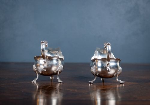 PAIR OF LARGE SILVER SAUCE BOATS BY ABRAHAM PORTAL LONDON 1768 - ADDITIONAL PHOTO 4
