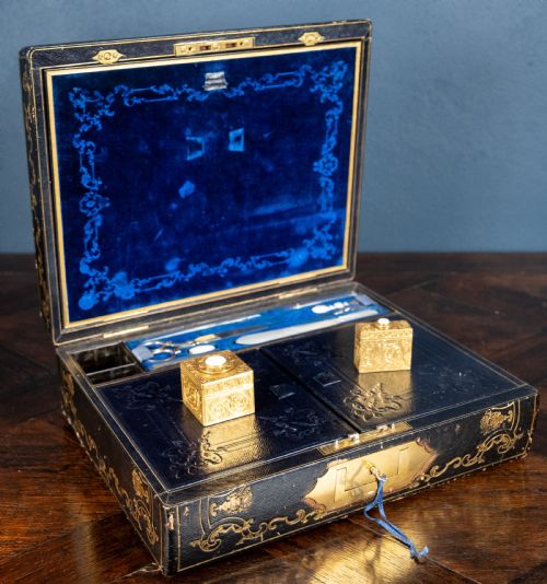 fine gilt tooled leather ormolu writing box by fitzmaurice west london - CATEGORY: ANTIQUE BOXES - DATED 1850