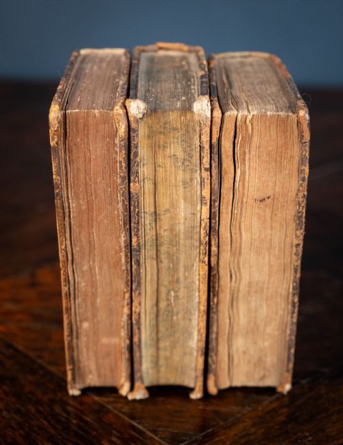 18TH CENTURY FRENCH LEATHER BOOKS WITH SECRET COMPARTMENTS THREE BOOKS - ADDITIONAL PHOTO 5