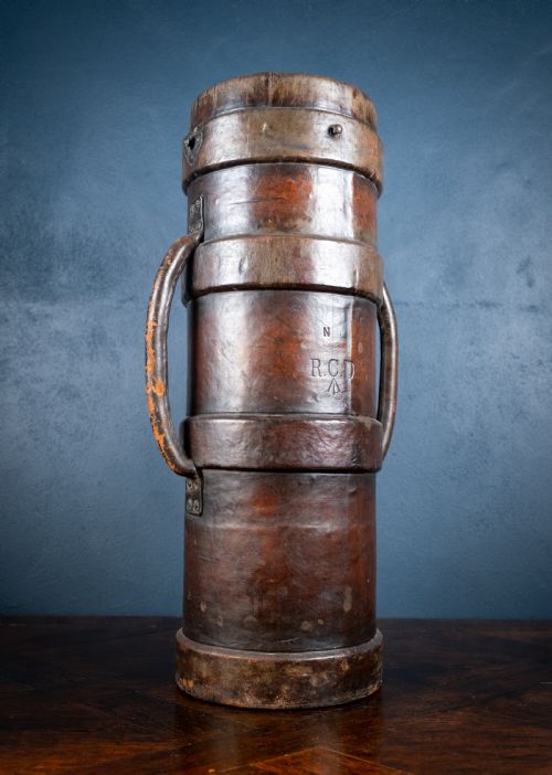 first world war leather artillery shell carrier - CATEGORY: ANTIQUE MISCELLANEOUS - DATED 1910