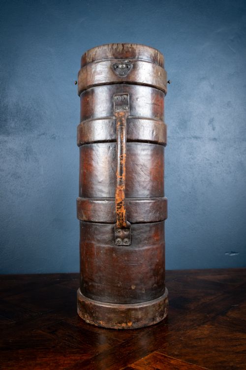 FIRST WORLD WAR LEATHER ARTILLERY SHELL CARRIER - ADDITIONAL PHOTO 5