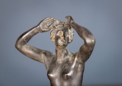 19TH CENTURY BRONZE OF NIOBE SCHOOL OF FRANCESCO DA SANT'AGATA - ADDITIONAL PHOTO 6