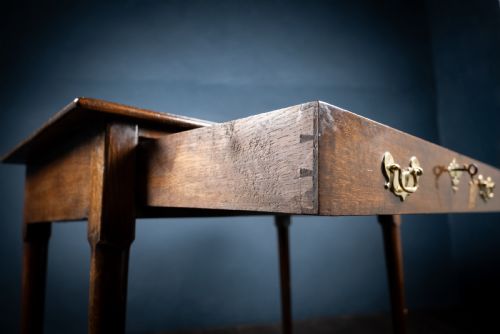 GEORGE III OAK WRITING TABLE - ADDITIONAL PHOTO 15