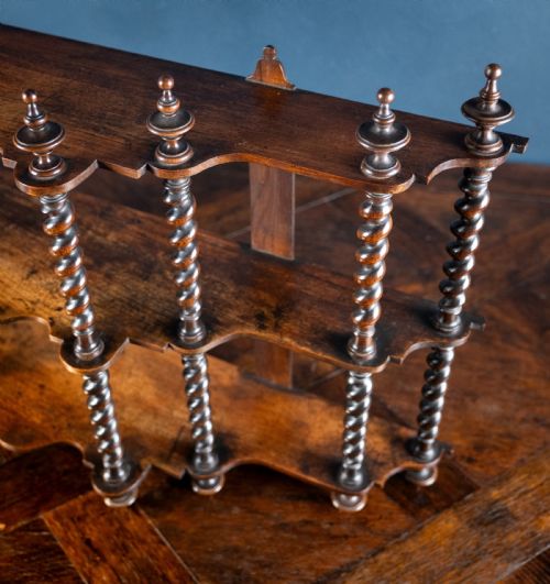 19TH CENTURY WALNUT BARLEY TWIST WALL SHELF - ADDITIONAL PHOTO 10