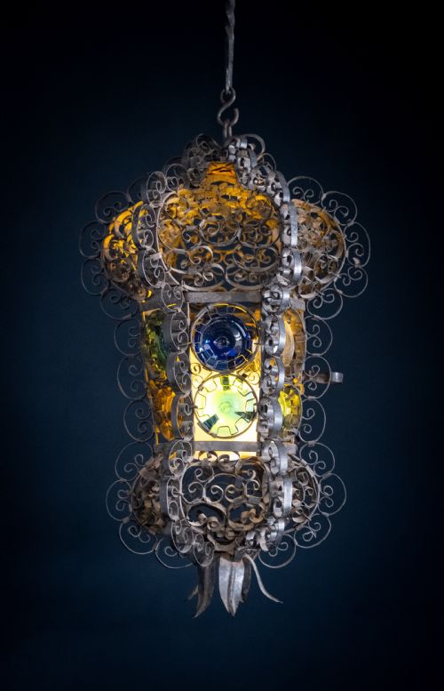 19TH CENTURY WROUGHT IRON VENETIAN LANTERN - ADDITIONAL PHOTO 4