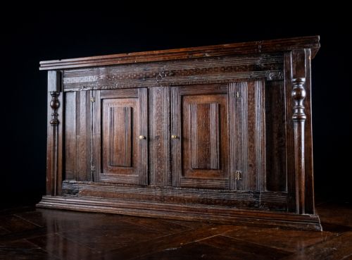 LARGE 18TH CENTURY OAK WALL CUPBOARD - ADDITIONAL PHOTO 5