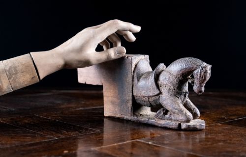 CARVED WOODEN HORSE ARCHITECTURAL ELEMENT - ADDITIONAL PHOTO 5