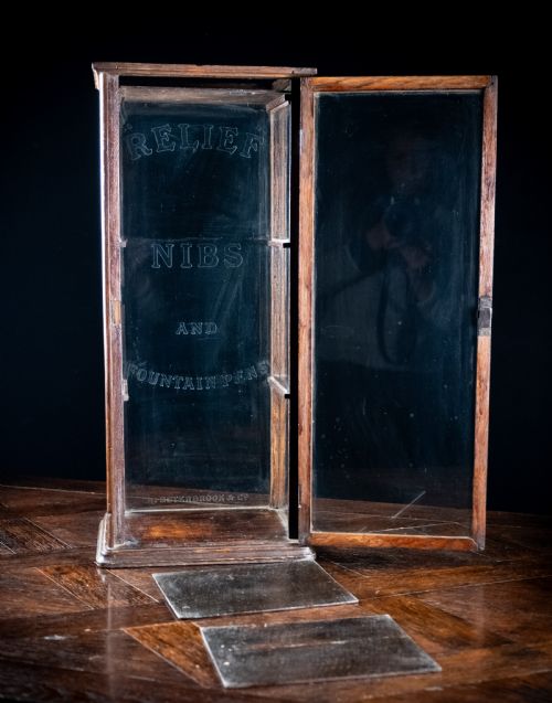 R ESTERBROOK CO OAK GLAZED DISPLAY CABINET C1920 - ADDITIONAL PHOTO 2
