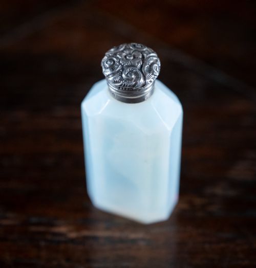 OPALINE GLASS SILVER SCENT BOTTLE BY CHARLES MAY 1903 - ADDITIONAL PHOTO 1