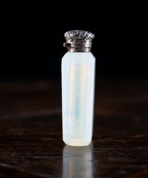 OPALINE GLASS SILVER SCENT BOTTLE BY CHARLES MAY 1903 - ADDITIONAL PHOTO 6