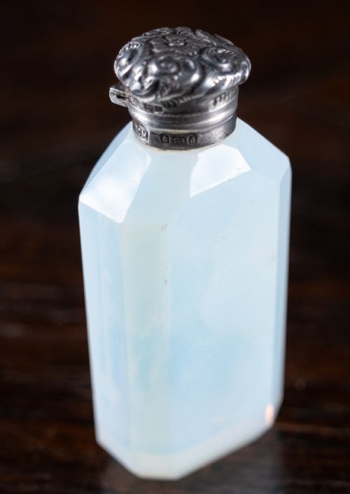 OPALINE GLASS SILVER SCENT BOTTLE BY CHARLES MAY 1903 - ADDITIONAL PHOTO 7