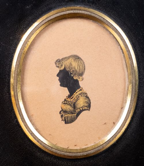 GILDED SILHOUETTE PORTRAIT OF 'E SUTTON AGED 9' BY J DEACON 1816 - ADDITIONAL PHOTO 1