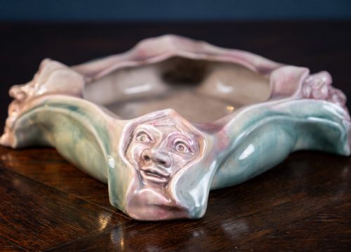 'A CHRISTMAS CAROL' CENTRE BOWL BY MEINHOLD BROTHERS C1890S - ADDITIONAL PHOTO 4