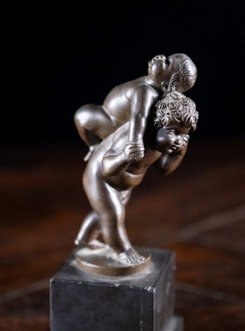 BRONZE PUTTI PLAYING PIGGYBACK AFTER LEONHARD KERN 15881662 - ADDITIONAL PHOTO 3