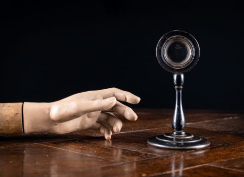 EBONISED ARTISTS' REDUCING LENS C1900 - ADDITIONAL PHOTO 1