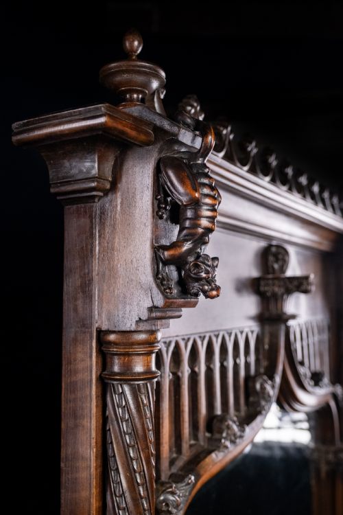 LARGE GOTHIC WALNUT OVERMANTEL MIRROR C1880 - ADDITIONAL PHOTO 7