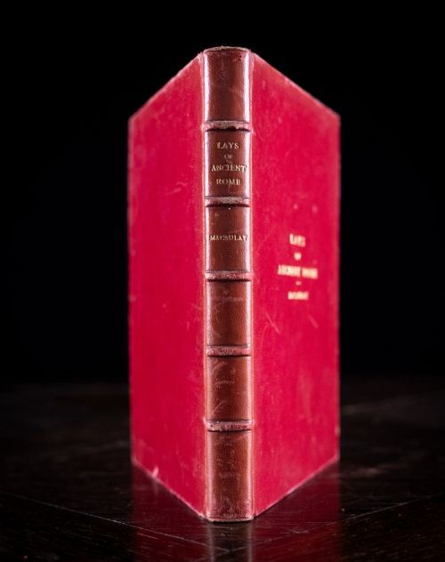 1912 LAYS OF ANCIENT ROME BY LORD MACAULAY LEATHER BOUND BOOK