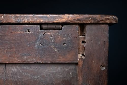 17TH CENTURY CARVED OAK COFFER - ADDITIONAL PHOTO 21