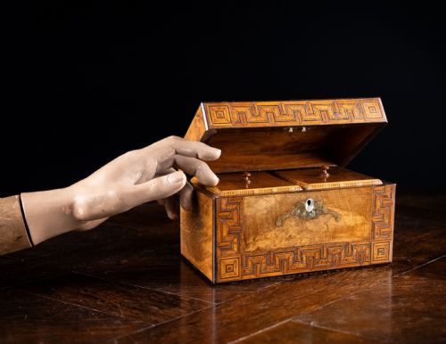 WALNUT PARQUETRY BRASS MOTHER OF PEARL INLAID TEA CADDY C1880 - ADDITIONAL PHOTO 6