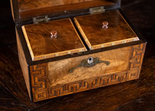 WALNUT PARQUETRY BRASS MOTHER OF PEARL INLAID TEA CADDY C1880 - ADDITIONAL PHOTO 9